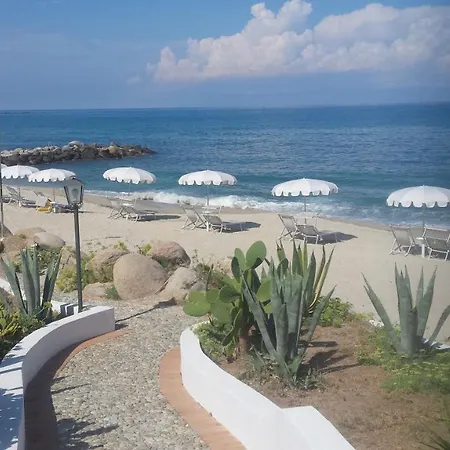 Itaca Villa *